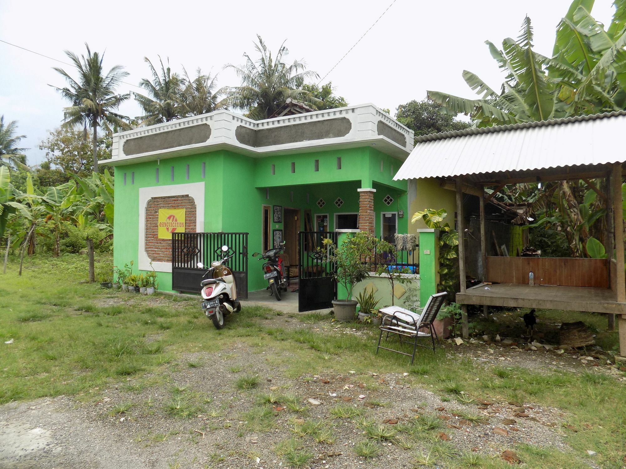 Bed and Breakfast Osingvacation Tamansuruh Экстерьер фото